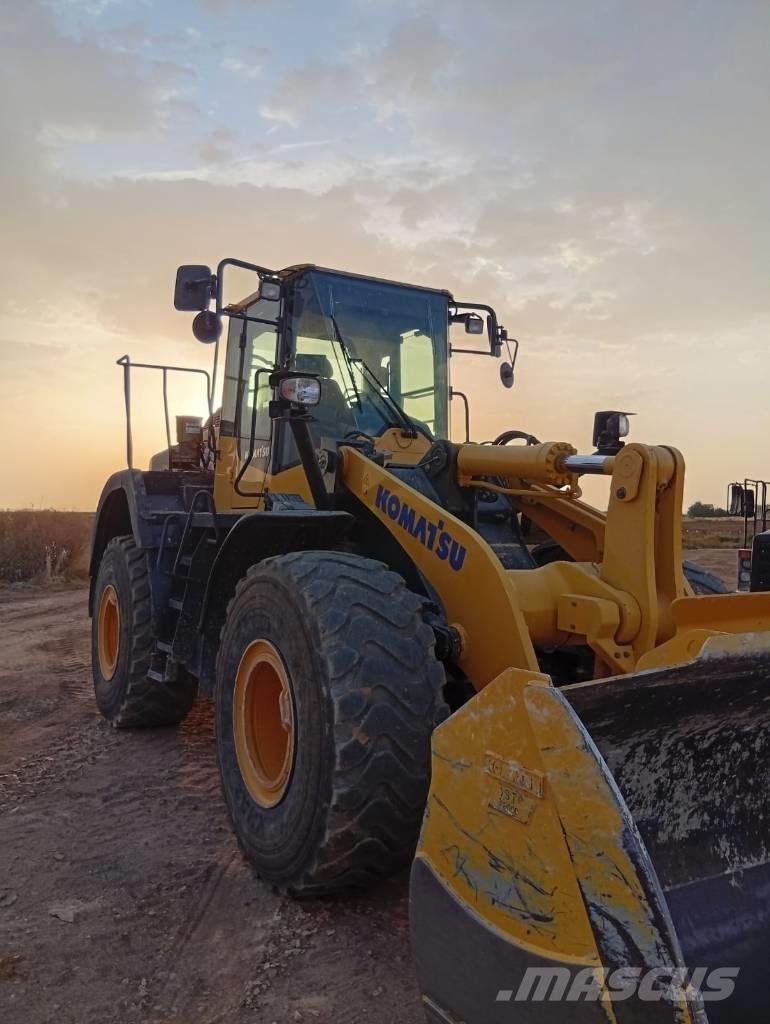 Komatsu WA 380-8 Gumikerekes homlokrakodók