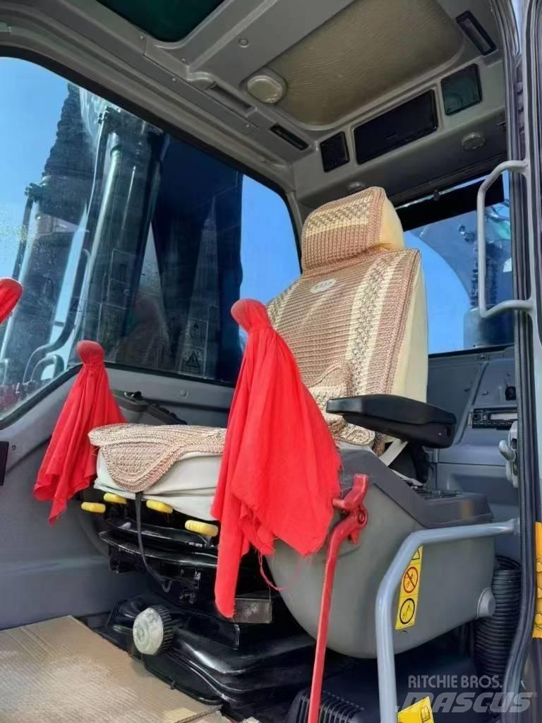 Volvo EC 240 Lánctalpas kotrók