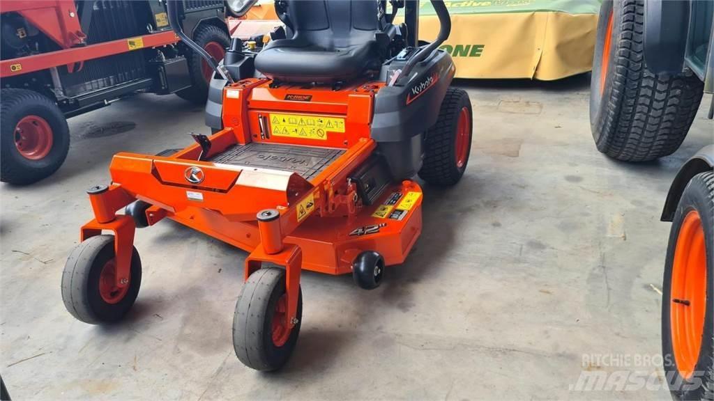 Kubota Z1-421 Golfpálya karbantartó gépek