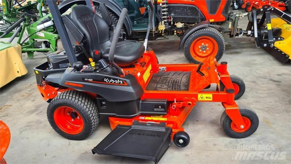 Kubota Z1-421 Golfpálya karbantartó gépek
