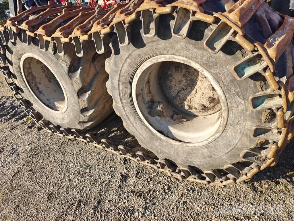 Valmet 911.4 Betakarítók