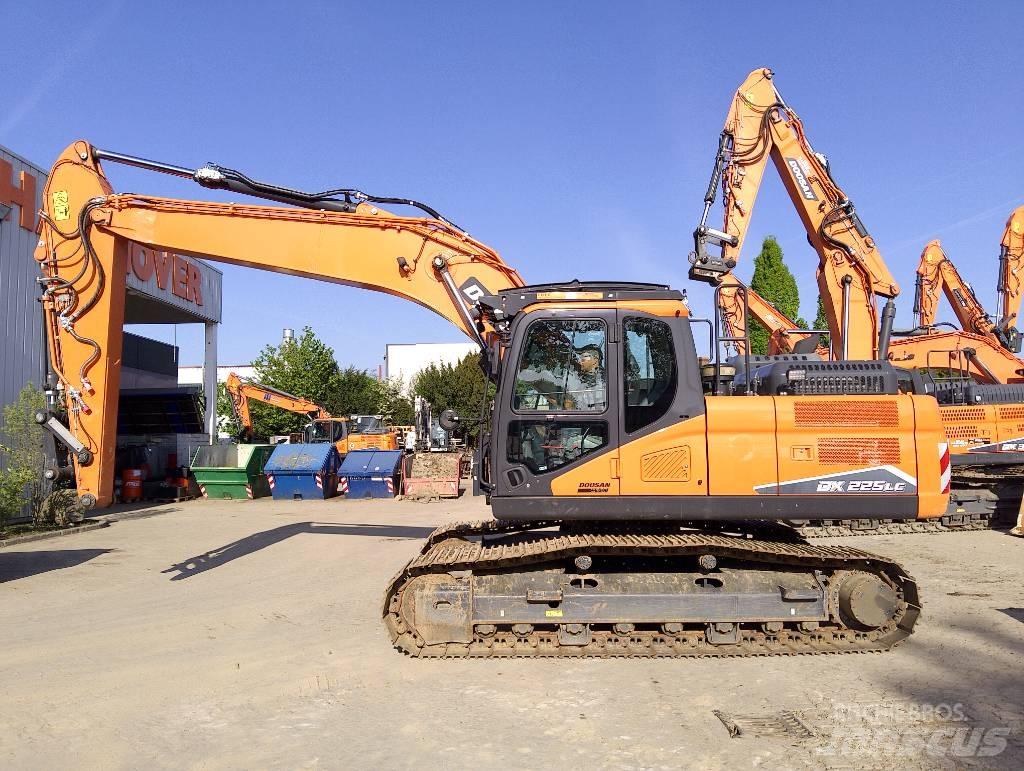 Doosan DX225LC-7 Lánctalpas kotrók