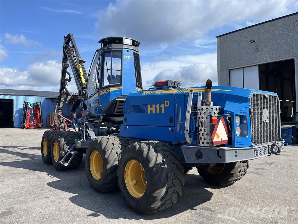 Rottne H11D Betakarítók