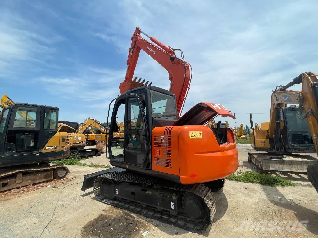 Hitachi ZX 70 Közepes (midi) kotrók 7 t - 12 t