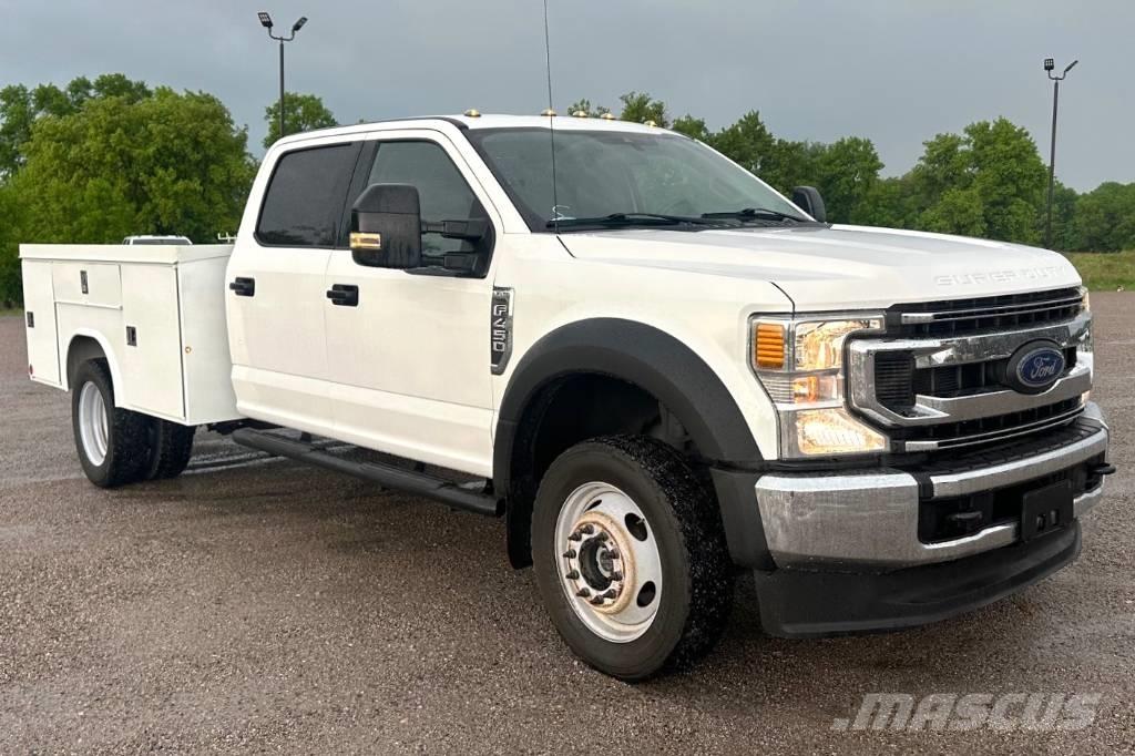 Ford F 450 XLT SD Kis teherszállító/Platós kocsi