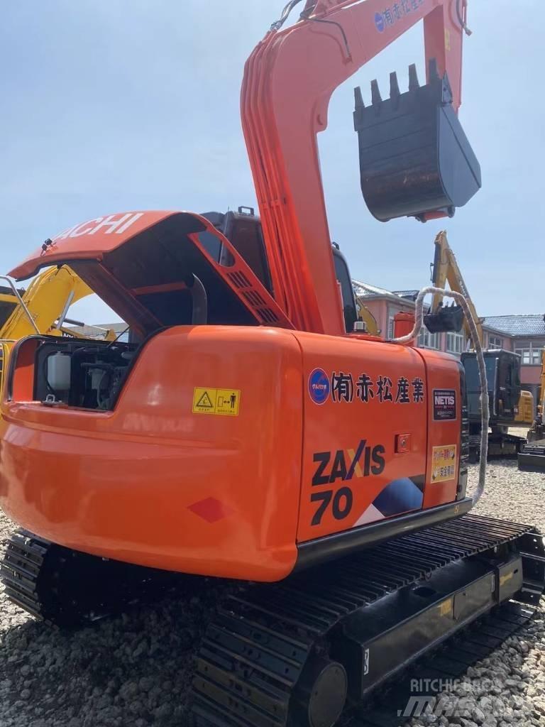 Hitachi 70-5A Lánctalpas kotrók