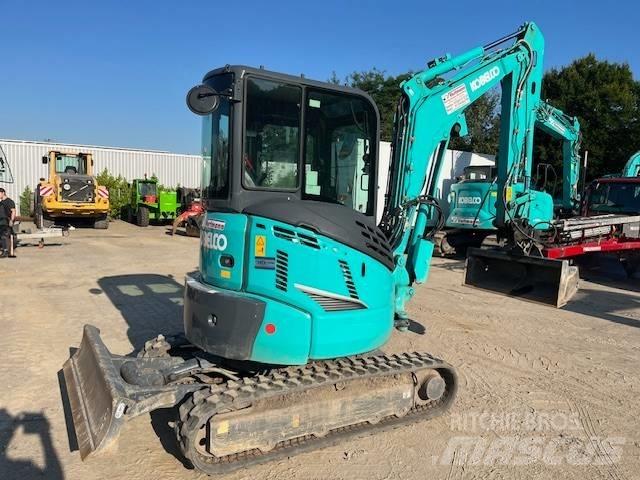 Kobelco SK30 SR-6E Mini kotrók < 7t