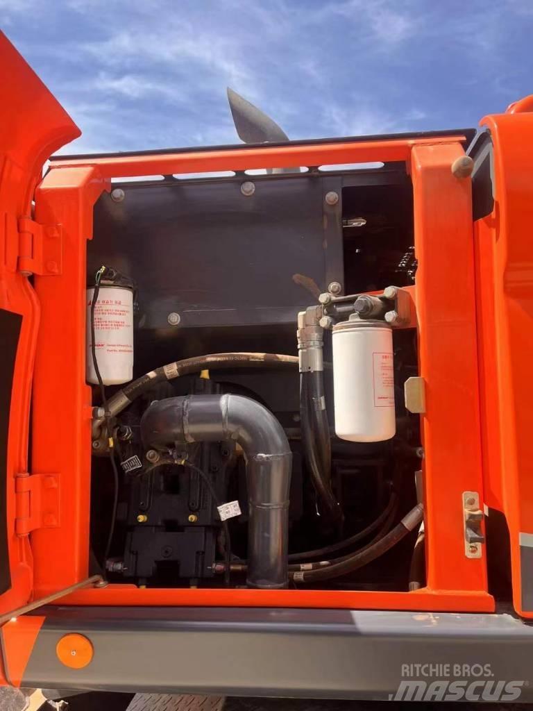 Doosan DH150W Gumikerekes kotrók