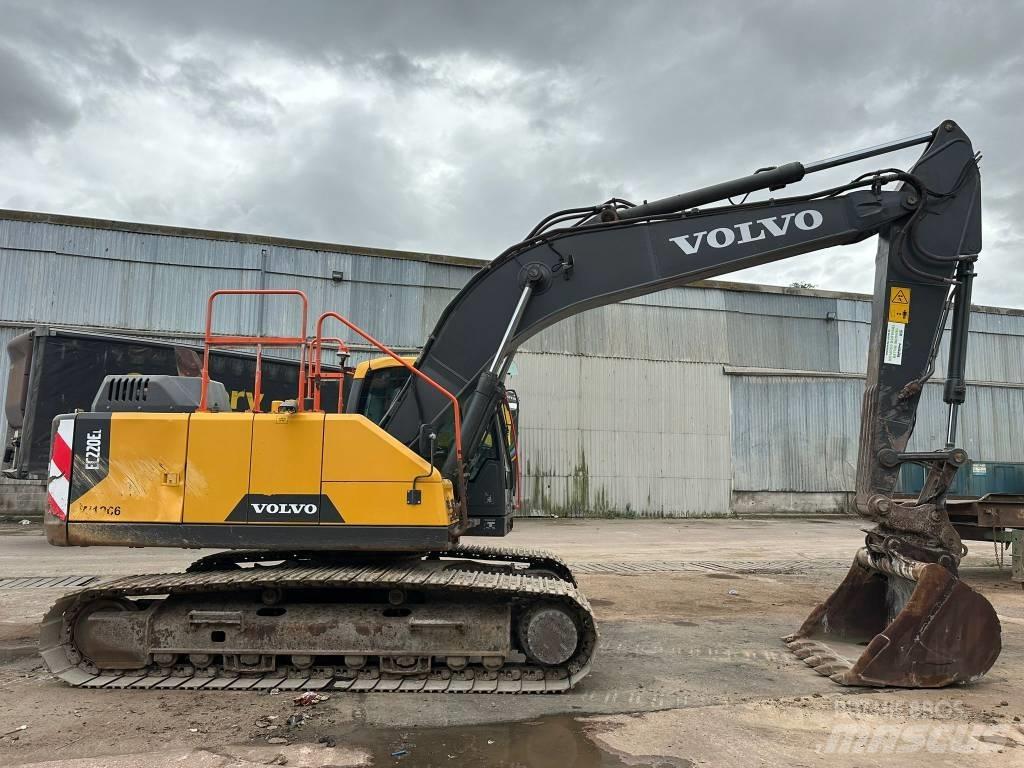 Volvo EC 220 E L Lánctalpas kotrók