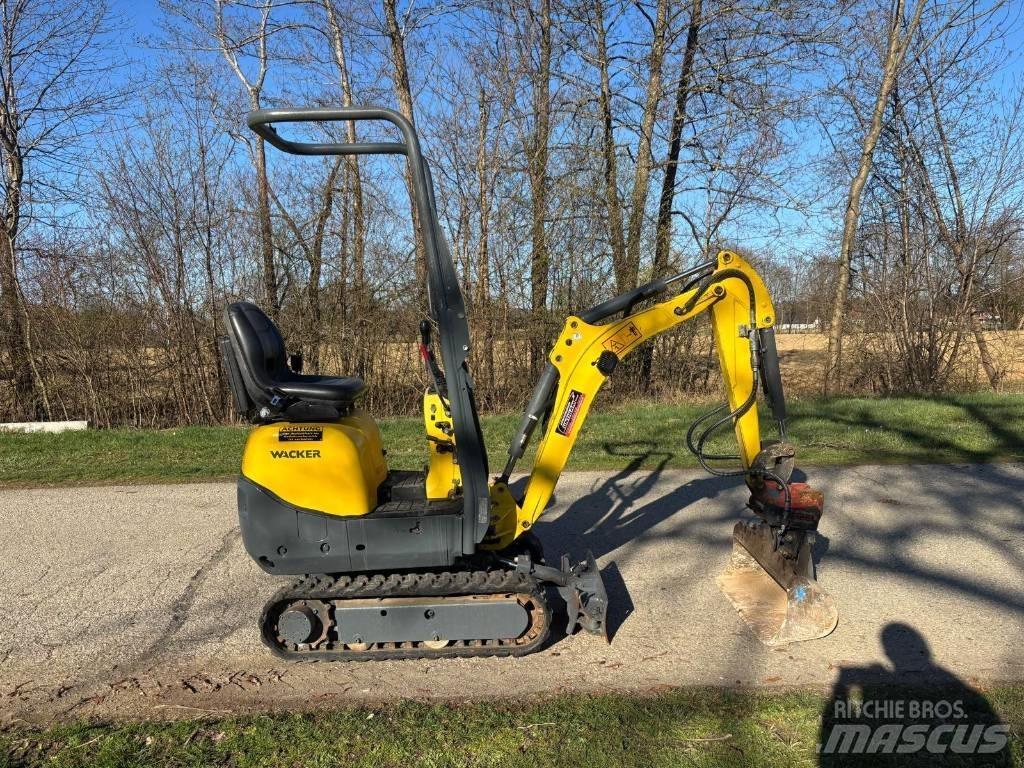 Wacker Neuson 803 Mini kotrók < 7t
