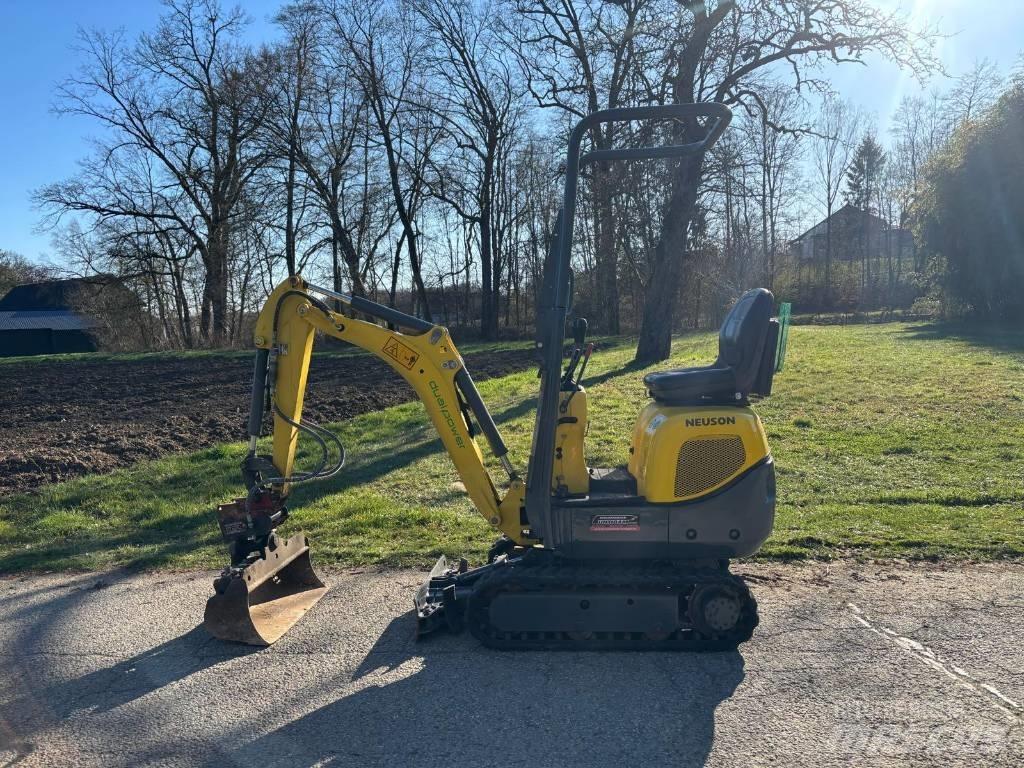 Wacker Neuson 803 Mini kotrók < 7t
