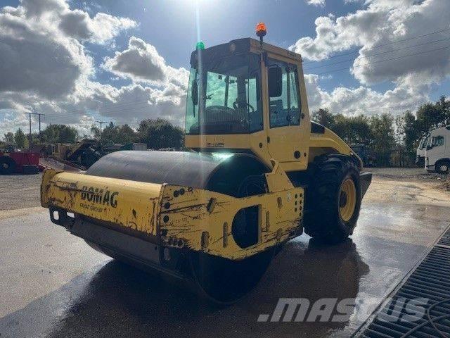 Bomag BW 213 D H-4 Egydobos hengerek