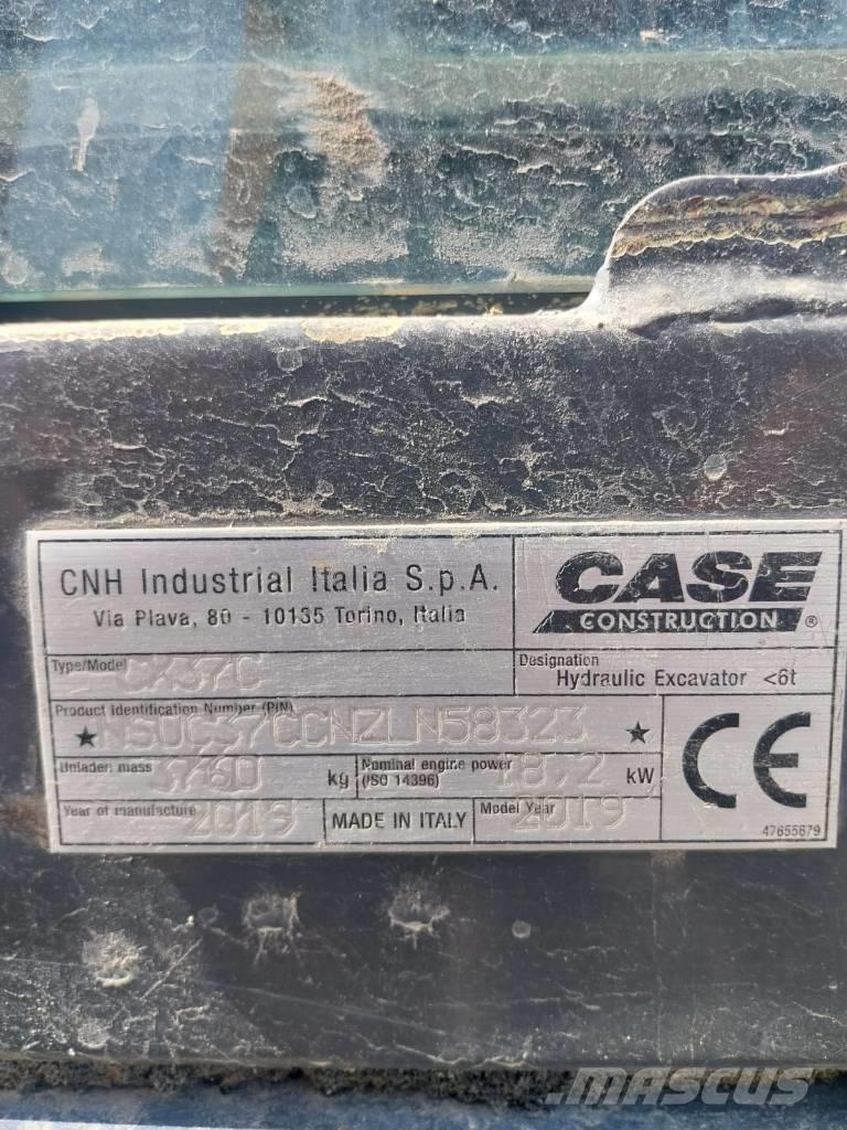 CASE CX 37 C Mini kotrók < 7t