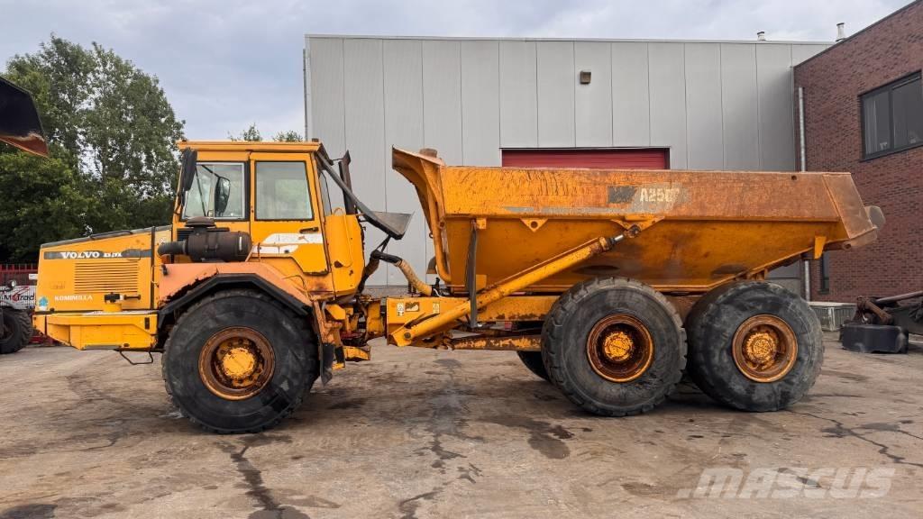 Volvo A 25 C Csuklósdömperek