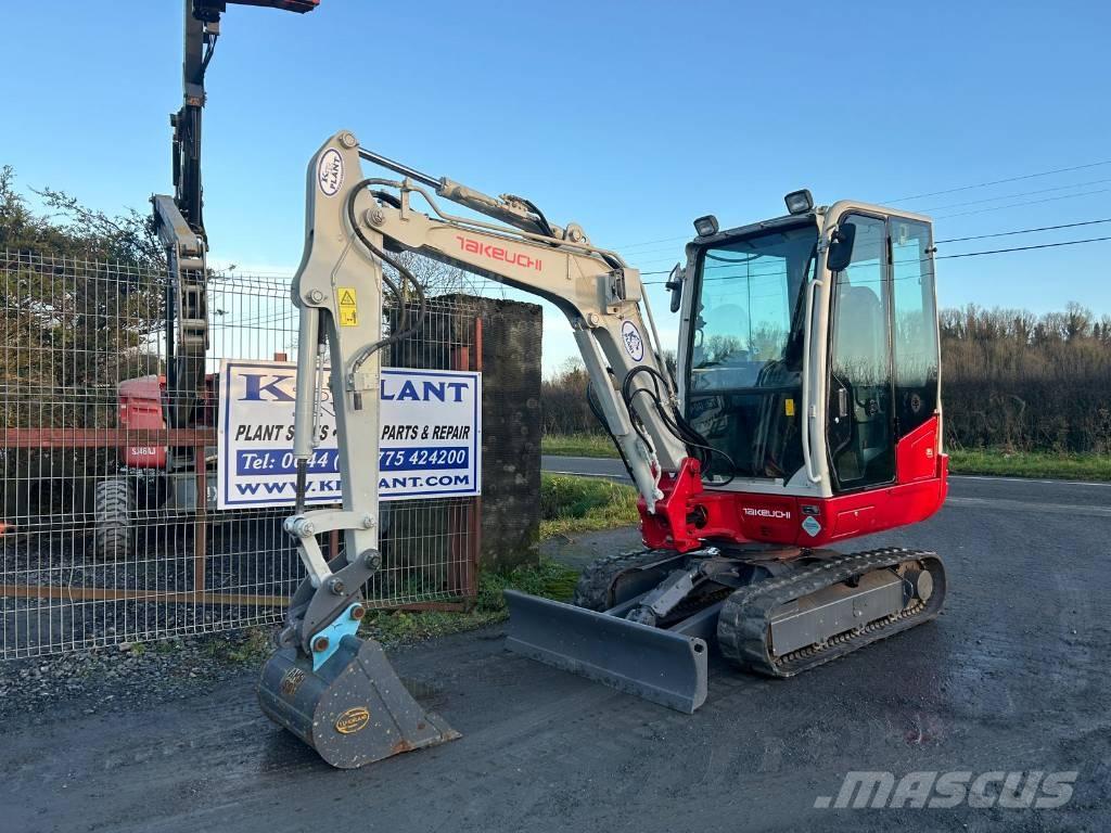 Takeuchi TB 230 Mini kotrók < 7t