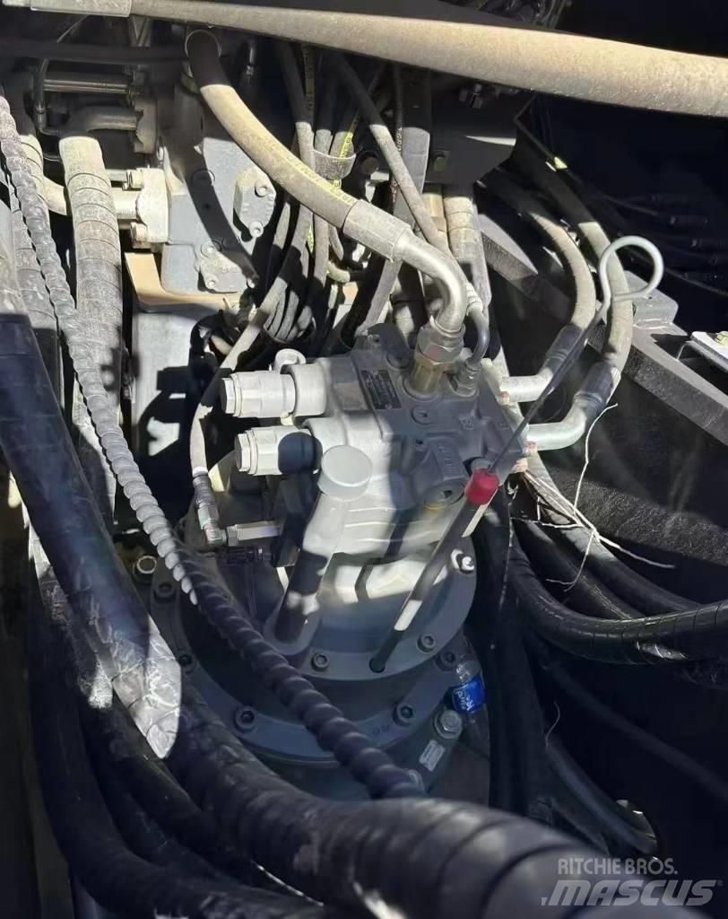 Hitachi 250 Lánctalpas kotrók