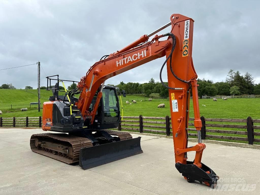 Hitachi ZX 135 US-6 Lánctalpas kotrók