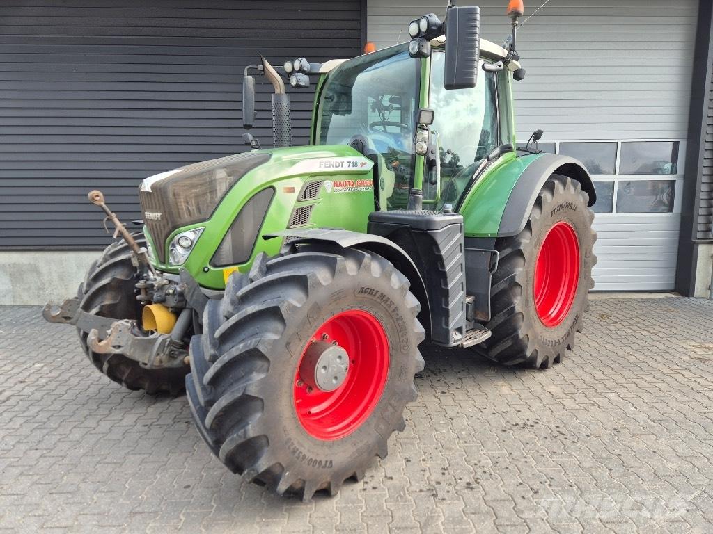 Fendt 718 Traktorok