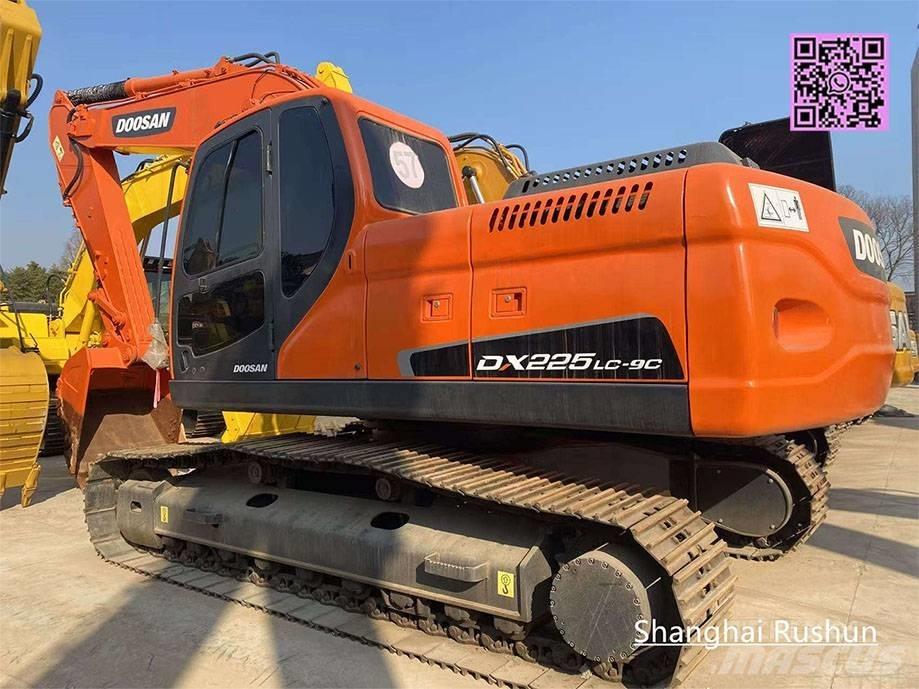 Doosan 225LC-9 Lánctalpas kotrók