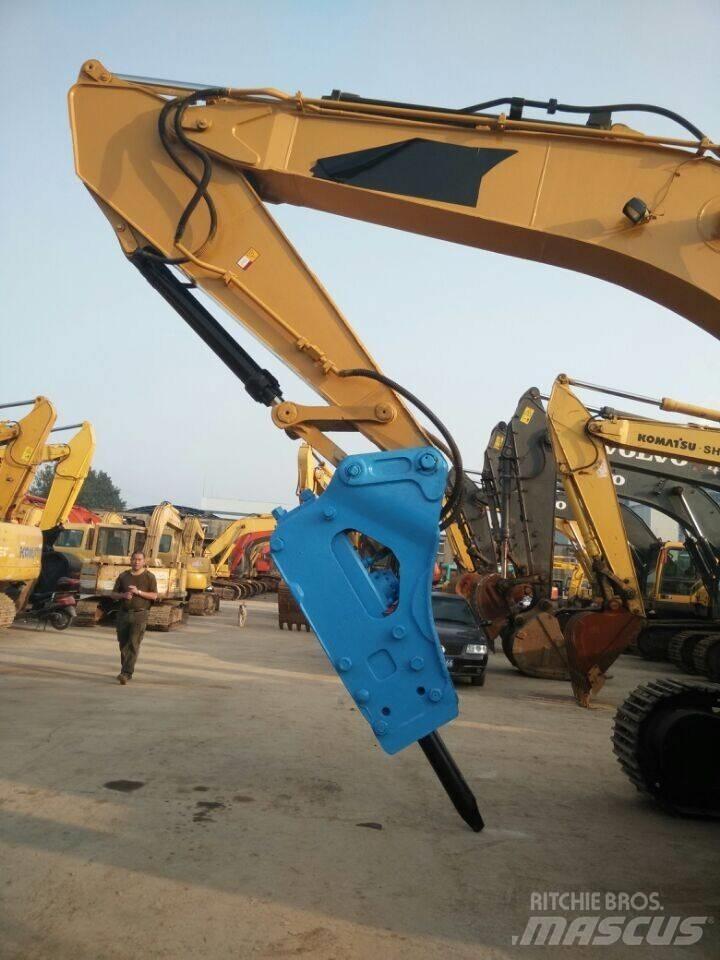 CAT 330 C Lánctalpas kotrók