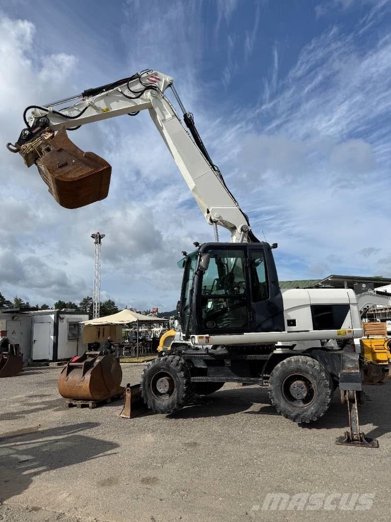 CAT M 316 D Gumikerekes kotrók