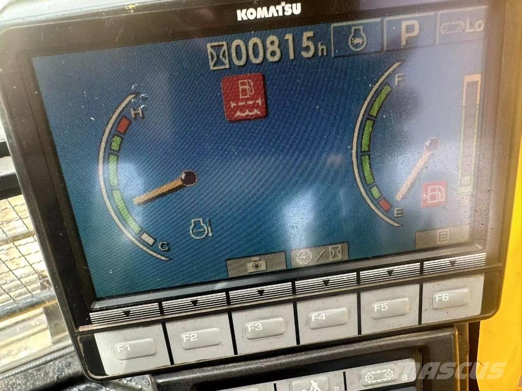 Komatsu PC220-8 Lánctalpas kotrók