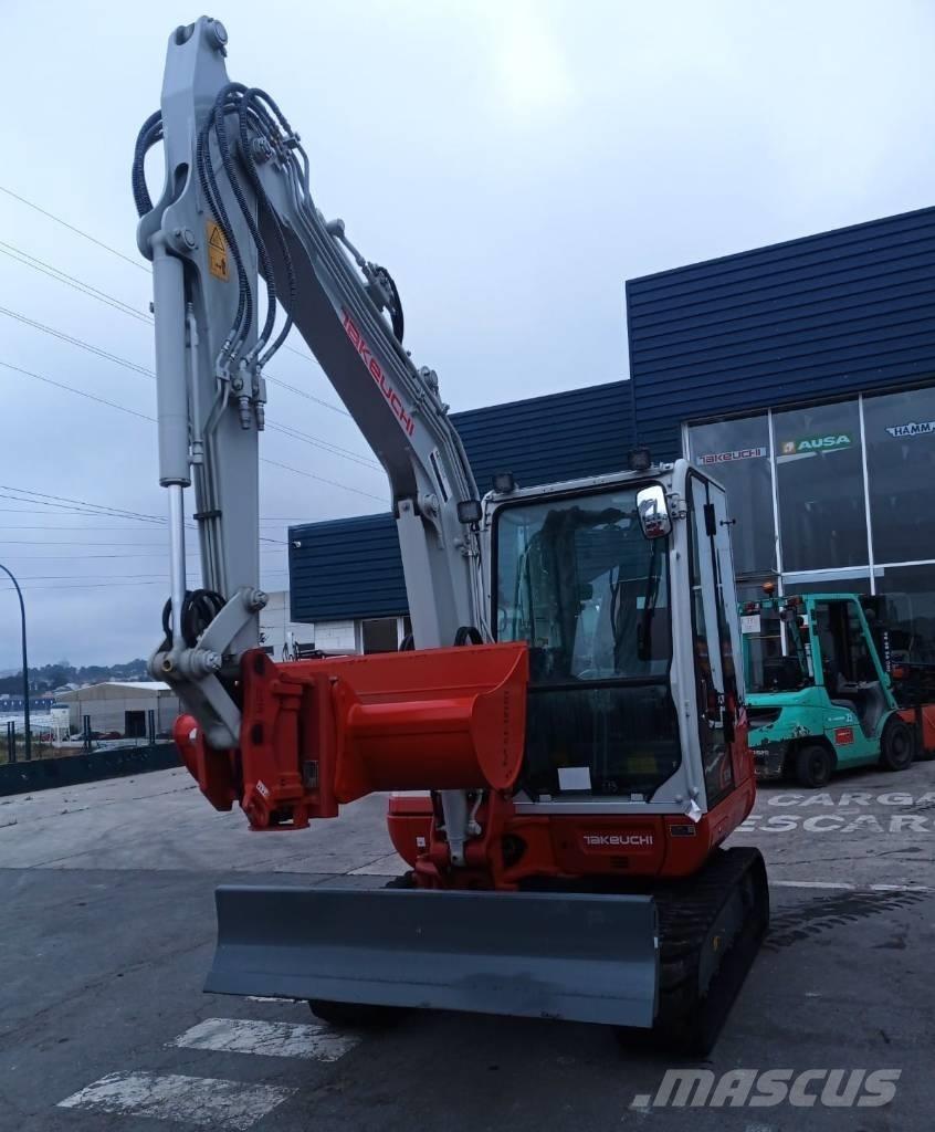 Takeuchi TB 240 Mini kotrók < 7t