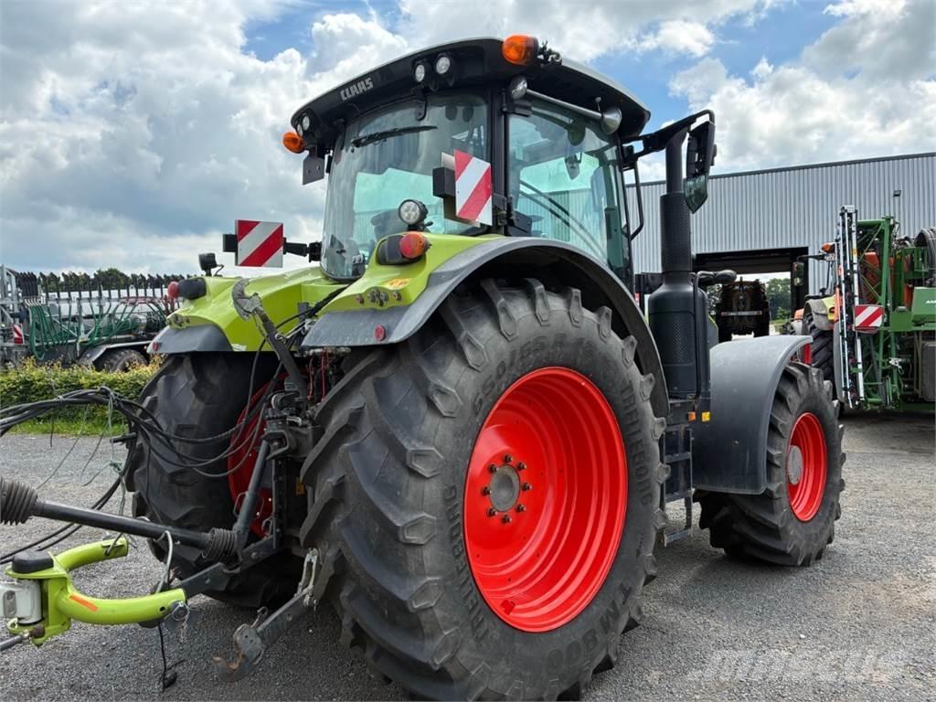CLAAS ARION 650 Traktorok