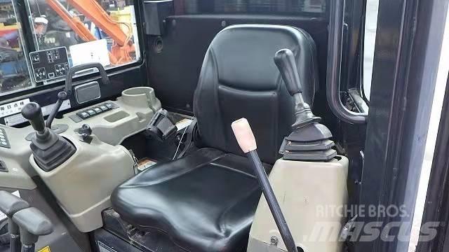Yanmar VIO30 Lánctalpas kotrók