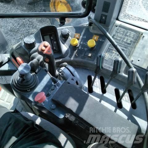 New Holland TM 165 Traktorok