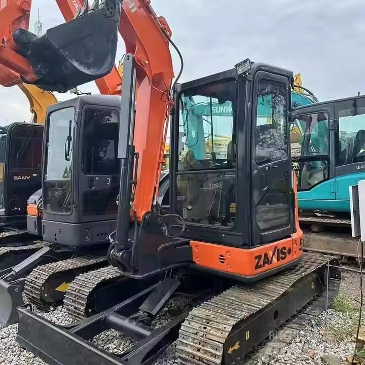 Hitachi ZX 55 Lánctalpas kotrók