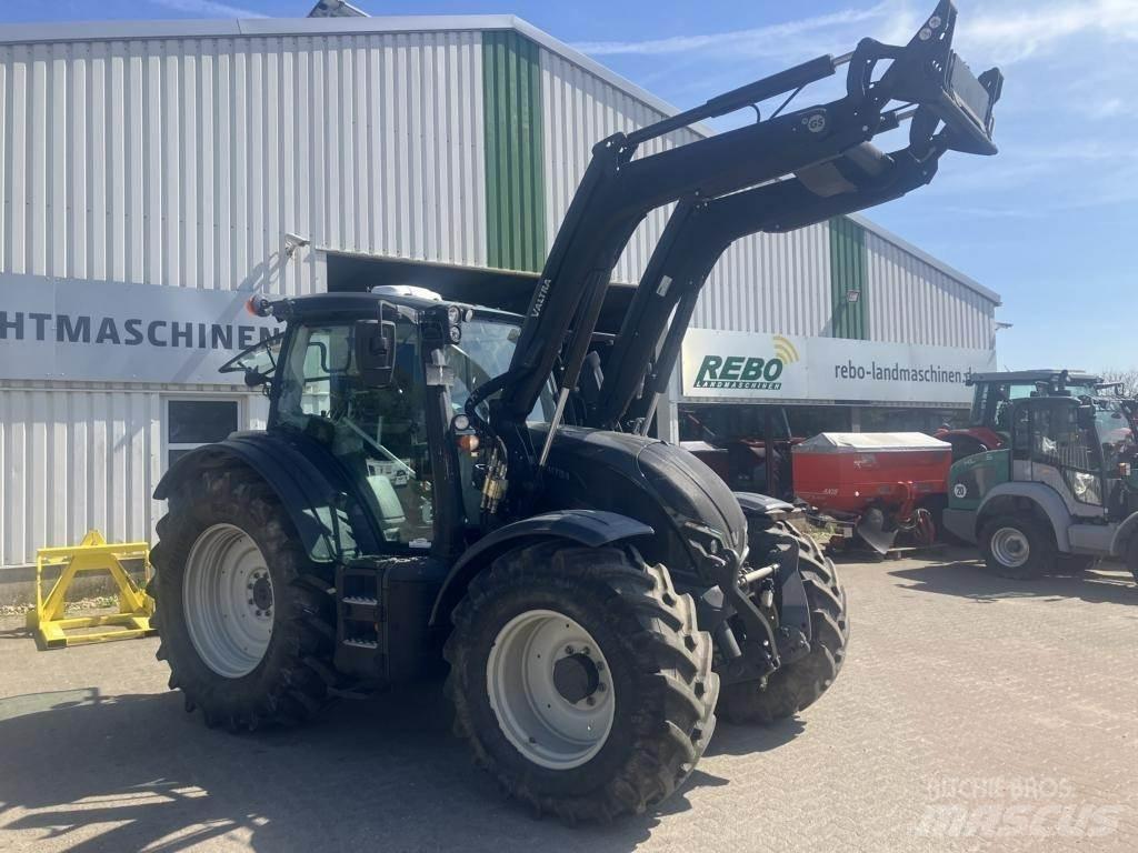 Valtra N 175 Traktorok