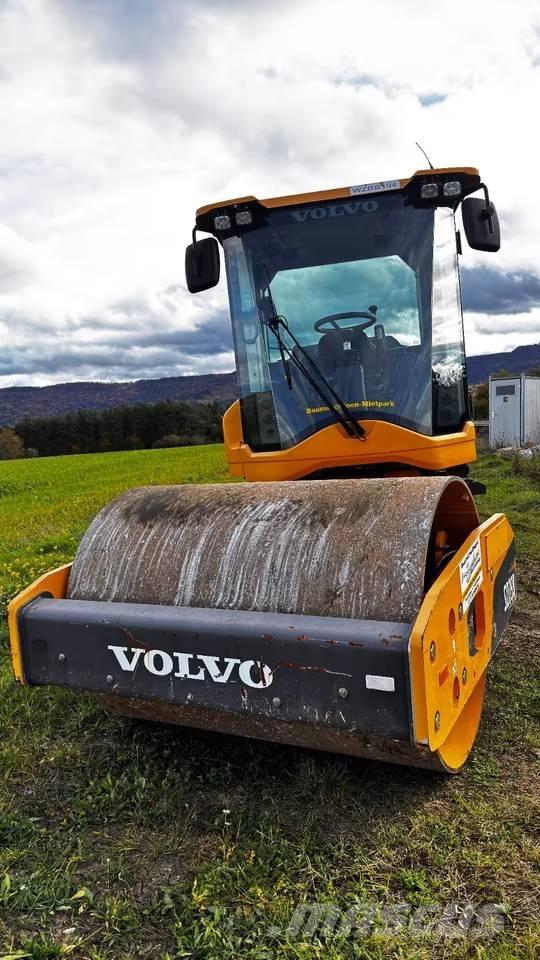 Volvo SD75B Egydobos hengerek