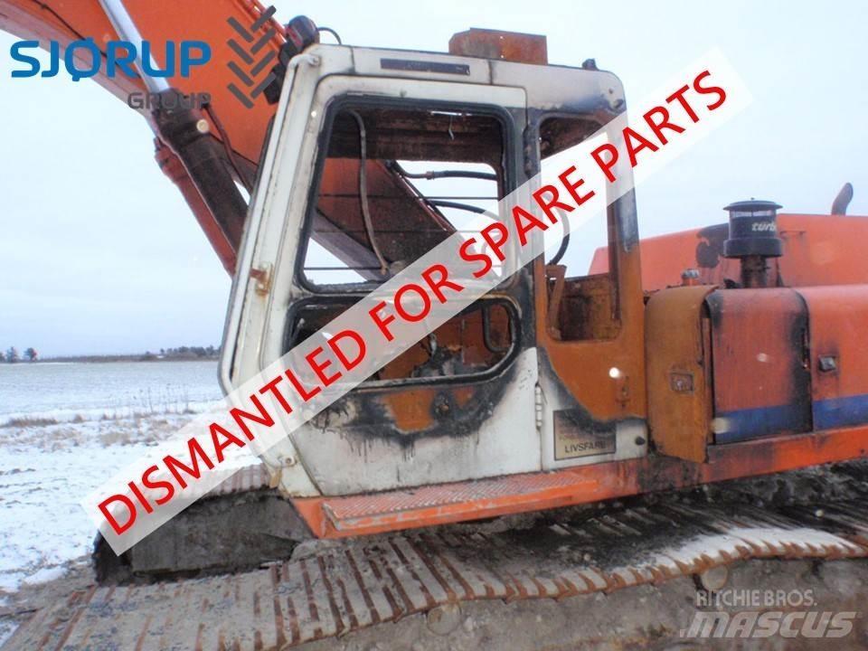 Fiat-Hitachi FB300 Traktorok