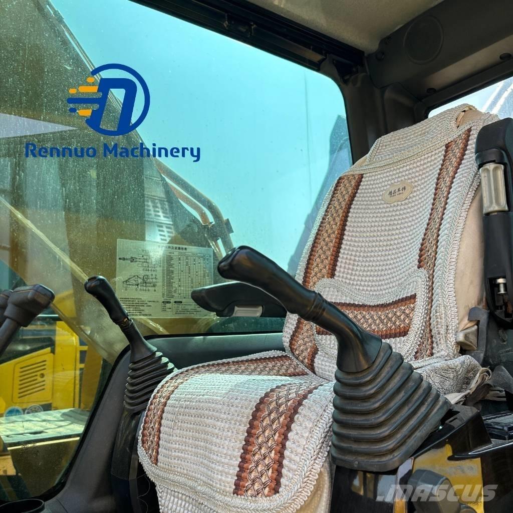 Sany SY 215 C-pro Lánctalpas kotrók