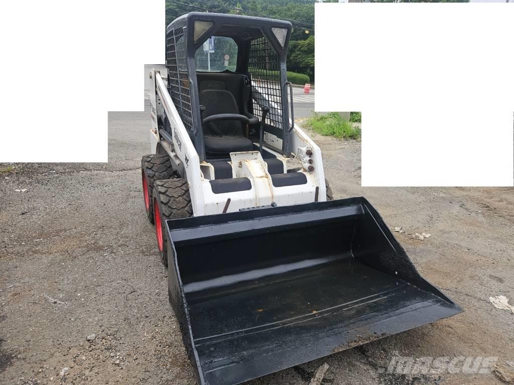 Bobcat S 130 Kompaktrakodók