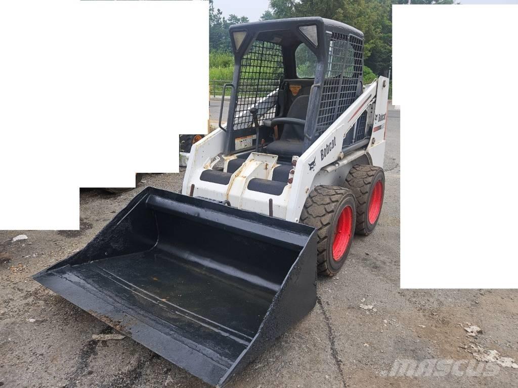Bobcat S 130 Kompaktrakodók