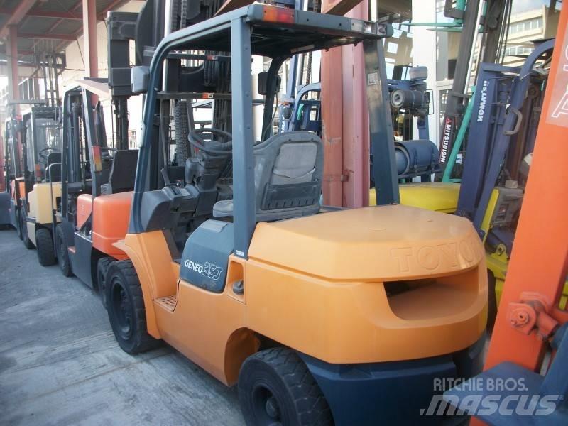 Toyota 7 FDJ 35 Dízel targoncák
