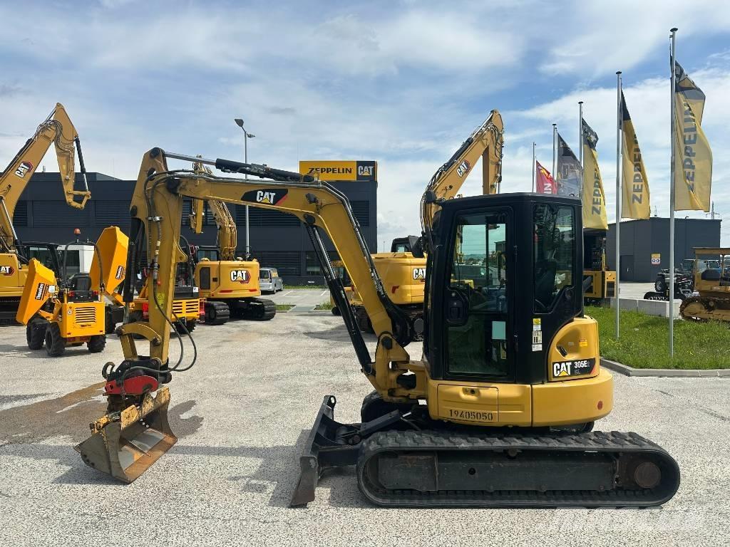 CAT 305 Mini kotrók < 7t