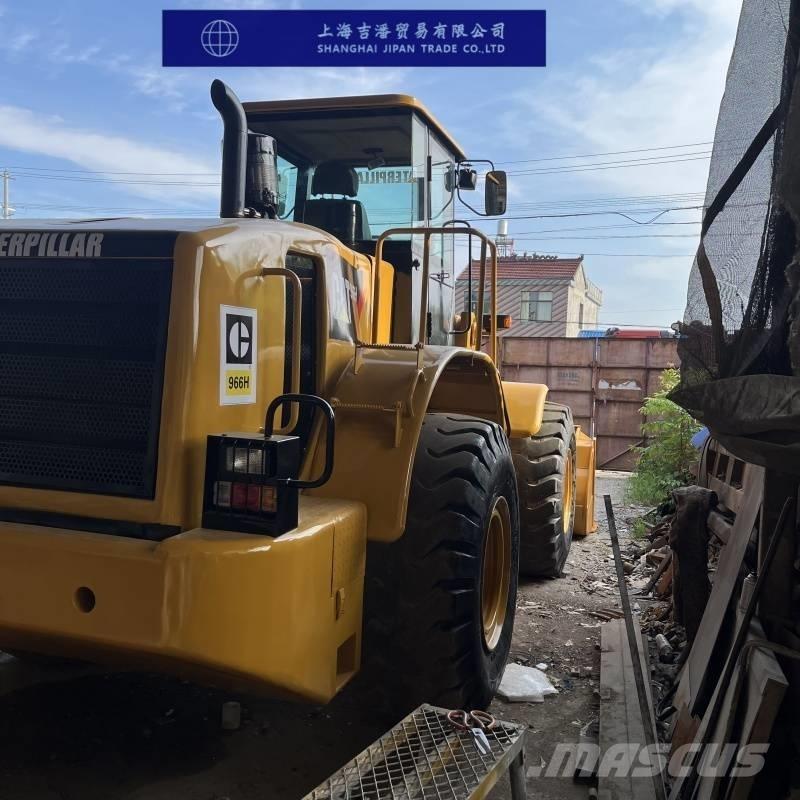 CAT 966 H Gumikerekes homlokrakodók