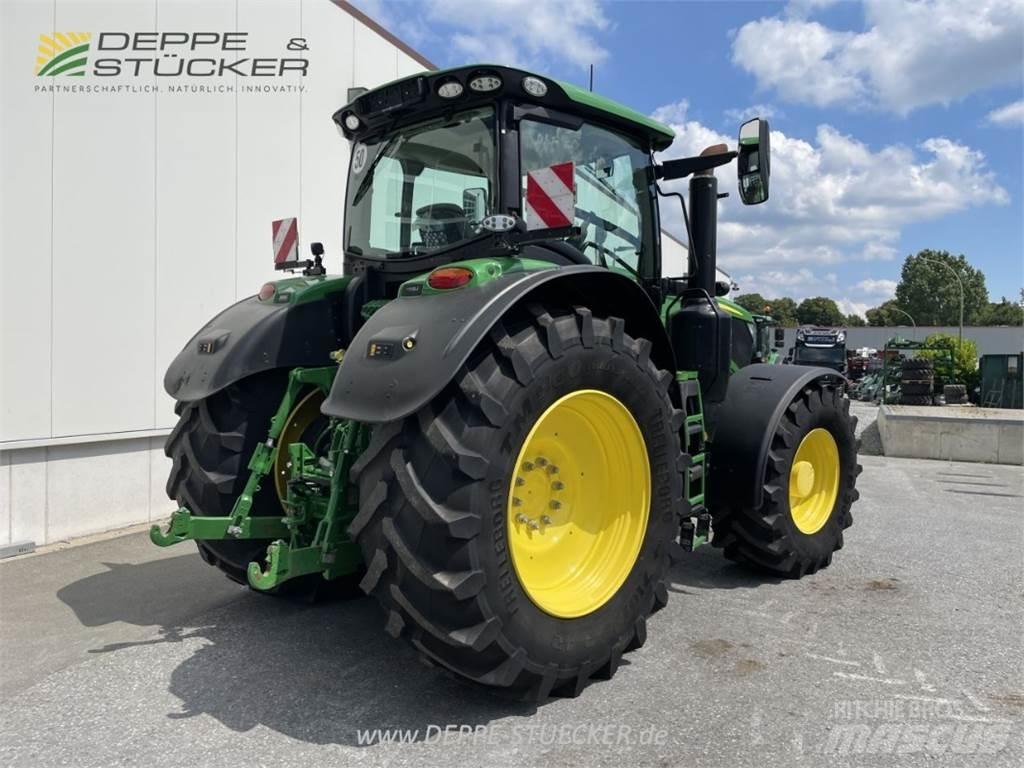 John Deere 6250R Traktorok