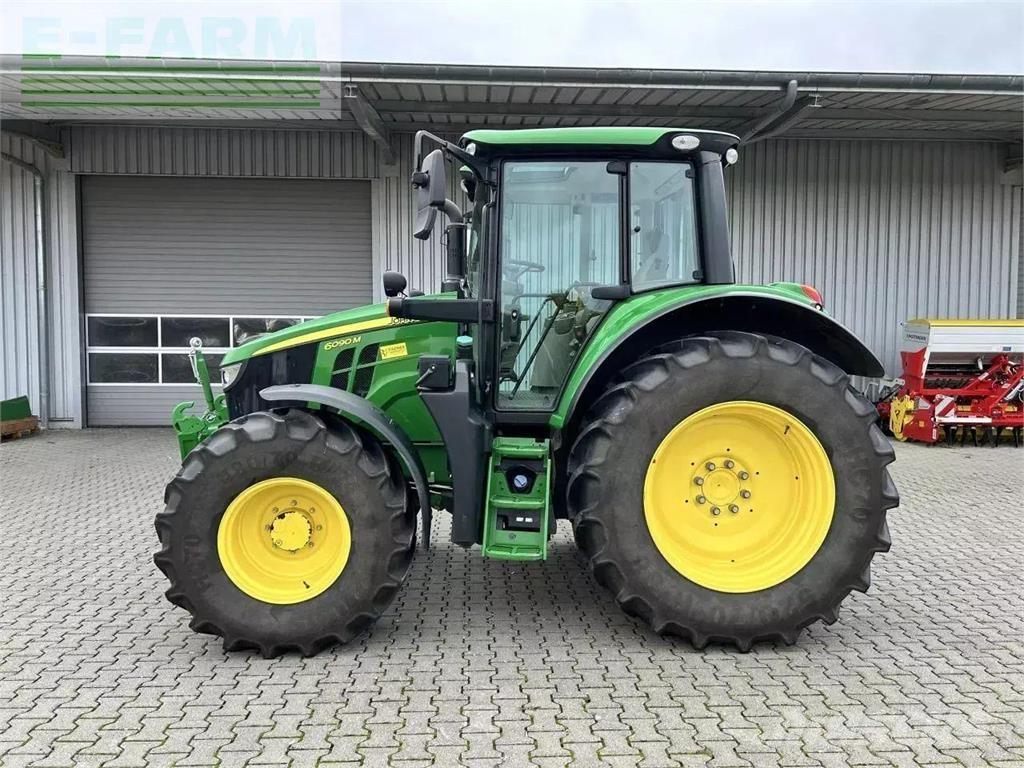 John Deere 6090m Traktorok