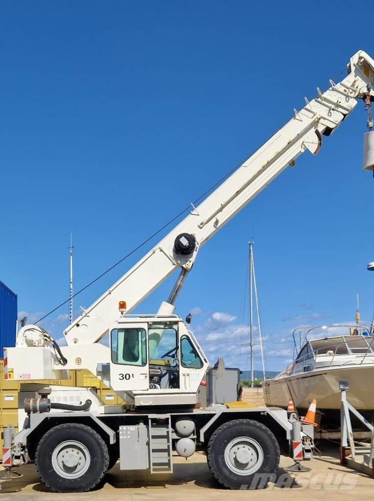Terex A 300 Mobil daruk