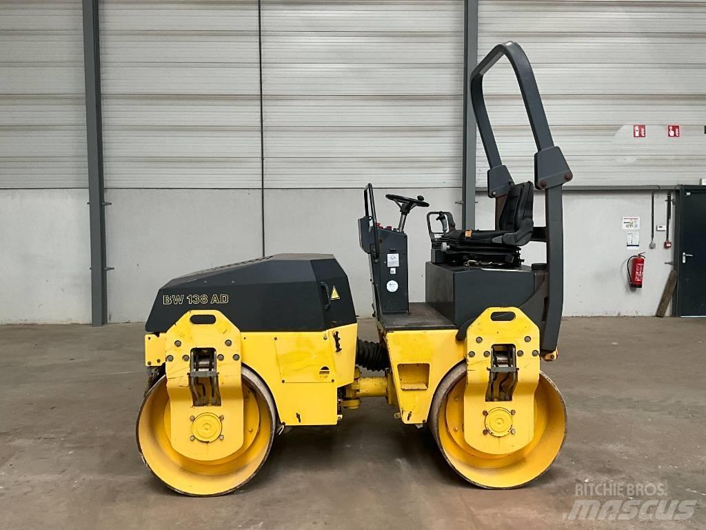 Bomag BW 138 AD Ikerdobos hengerek