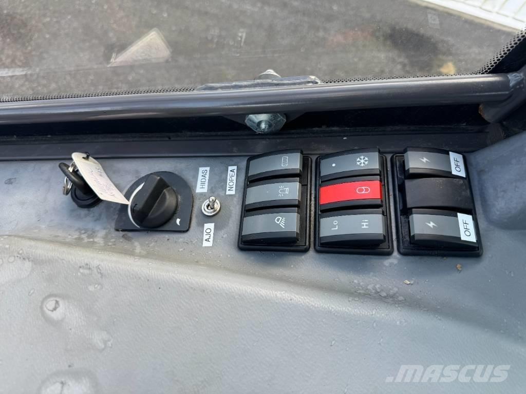 Mecalac AX 850 V Gumikerekes homlokrakodók