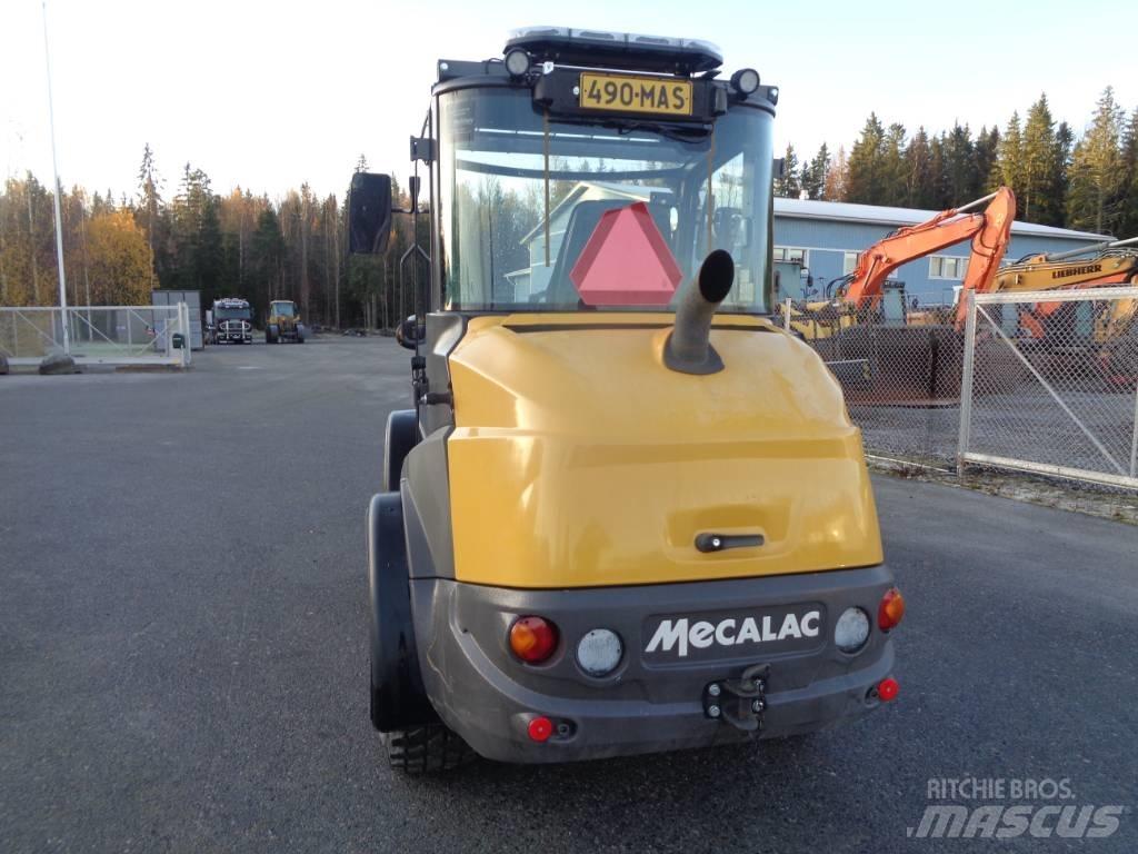 Mecalac AX850 V Gumikerekes homlokrakodók