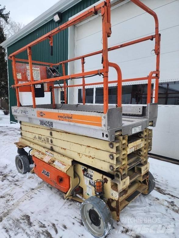 JLG 2646ES Ollós emelők
