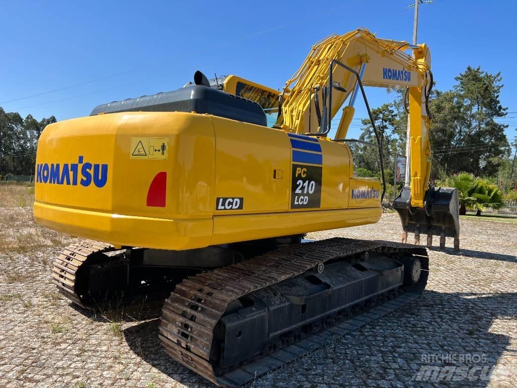 Komatsu PC 210 LCD-8 Lánctalpas kotrók