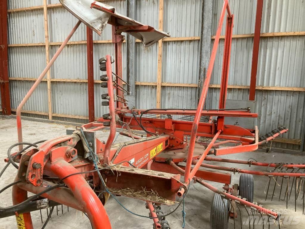 Kuhn GA 4521 Rendkészítő