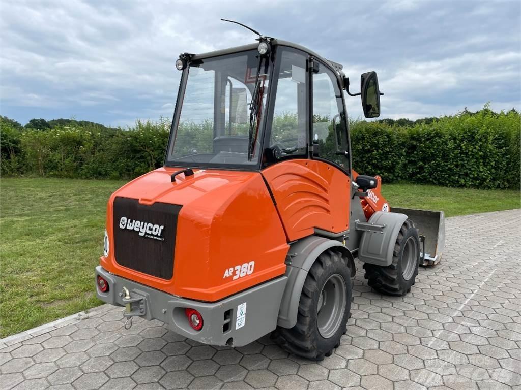 Atlas AR380 Gumikerekes homlokrakodók